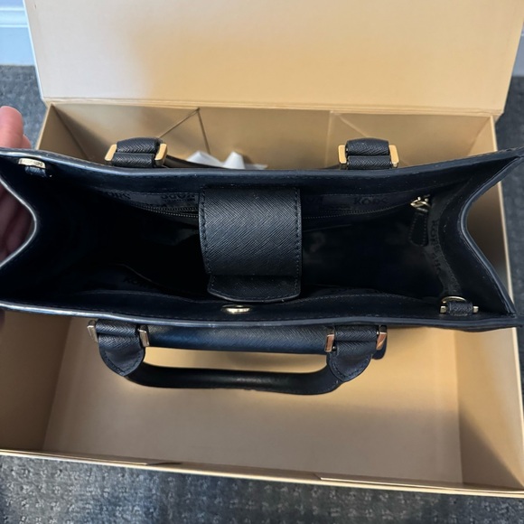 Michael Kors Bag - Picture 8 of 10